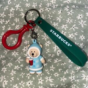 Starbucks winter bear keychain